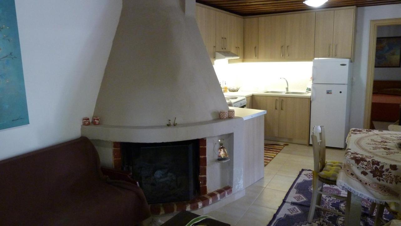 Villatzer - Traditional House With Fireplace And Garden Tzermiadon Экстерьер фото